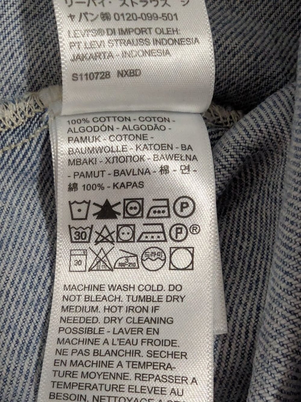 Levi's Western Distressed Denim Button Up Shirt - Picture 11 of 12